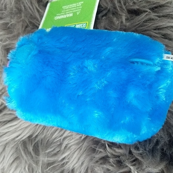 7" Inch Sesame Street Grover Stackable Plush - Picture 7 of 12